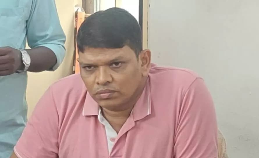 ಲಂಚ ಪಡೆಯುವಾಗ ಪೊಲೀಸ್ ಹೆಡ್ ಕಾನ್‌ಸ್ಟೇಬಲ್ ರೆಡ್ ಹ್ಯಾಂಡ್ ಆಗಿ ಲೋಕಾಯುಕ್ತ&nbsp;ಬಲೆಗೆ