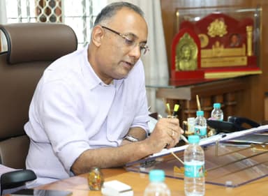 ಹಾಸನ ಜಿಲ್ಲೆಯಲ್ಲಿ ಹೃದಯಾಘಾತ ಪ್ರಕರಣಗಳ ಏರಿಕೆ: ತನಿಖೆಗೆ ಸರ್ಕಾರದ&nbsp;ಆದೇಶ