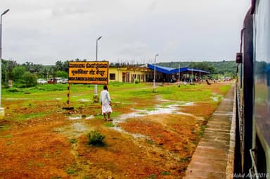 ಮೂಕಾಂಬಿಕಾ ರೈಲು ನಿಲ್ದಾಣದ ರಸ್ತೆ ಬಳಿಯ ಹೋಟೆಲ್ ಬಾಡಿಗೆಯ ವಿವರಗಳನ್ನು ಒದಗಿಸಲು ಕೇಂದ್ರ ಮಾಹಿತಿ ಆಯೋಗದ&nbsp;ಆದೇಶ.
