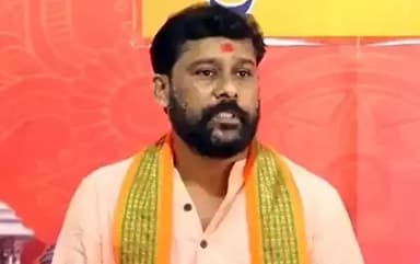 ಹಾಸನ: ಶರಣ್ ಪಂಪವೆಲ್, ಪುನೀತ್ ಕೆರೆಹಳ್ಳಿಗೆ ಜಿಲ್ಲಾ ಪ್ರವೇಶ ನಿಷೇಧ &#8211; ಜಿಲ್ಲಾಧಿಕಾರಿ&nbsp;ಆದೇಶ