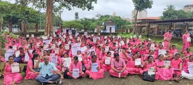 ಉಡುಪಿ: 10 ಸಾವಿರ ಗೌರವಧನಕ್ಕೆ ಆಗ್ರಹಿಸಿ ಆಶಾ ಕಾರ್ಯಕರ್ತೆಯರ&nbsp;ಧರಣಿ