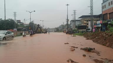ಭಾರೀ ಮಳೆಯ ಕಾರಣ ಉತ್ತರಕನ್ನಡ ಜಿಲ್ಲೆಯ ಕರಾವಳಿ ತಾಲೂಕುಗಳ ಶಾಲೆಗಳಿಗೆ ರಜೆ