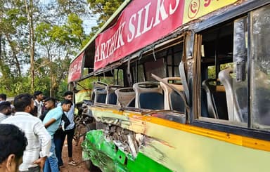 ಶೆಟ್ರಕಟ್ಟೆಯಲ್ಲಿ ಭೀಕರ ರಸ್ತೆ ಅಪಘಾತ: ಬಸ್ಗೆ ಟಿಪ್ಪರ್ ಡಿಕ್ಕಿ, ವಿದ್ಯಾರ್ಥಿಗಳು ಸೇರಿದಂತೆ ಹಲವಾರು ಪ್ರಯಾಣಿಕರು ಗಂಭೀರ